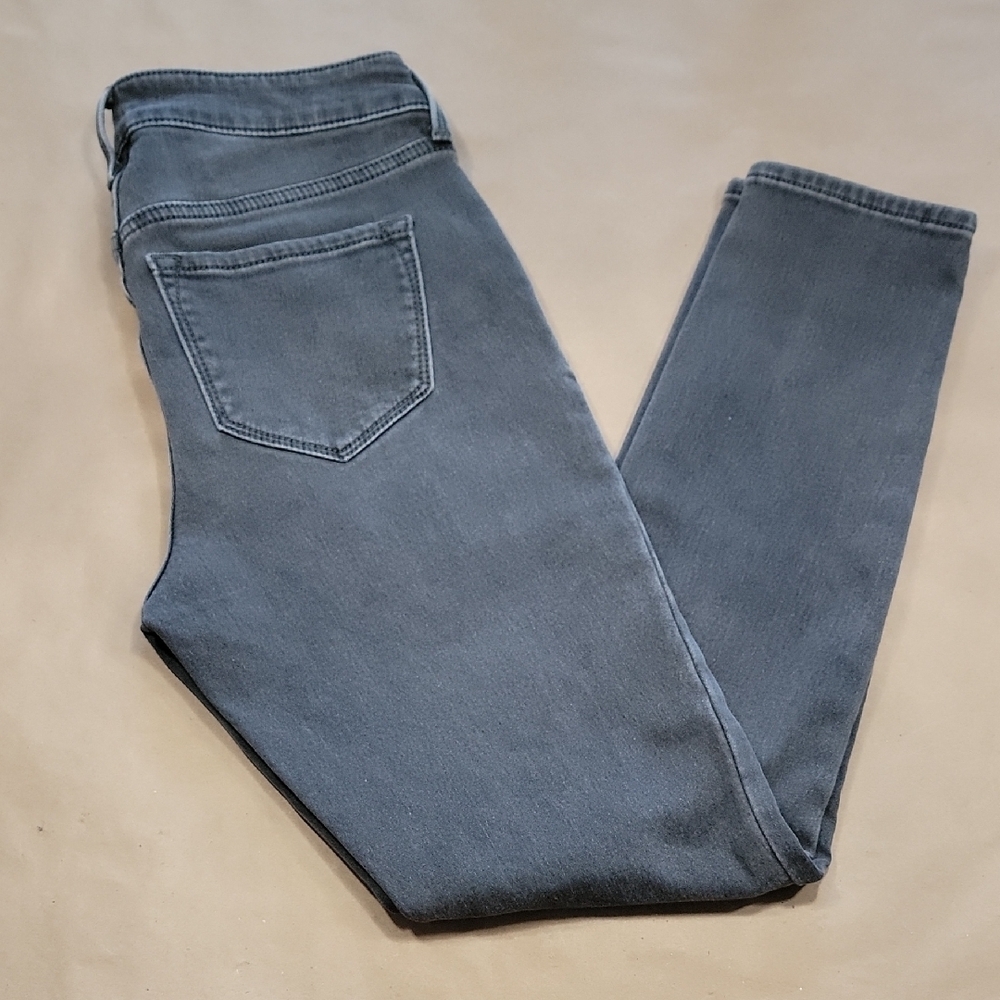 Old Navy Size 4 Washed Black Rockstar Skinny Jeans, Gently Used Condition
